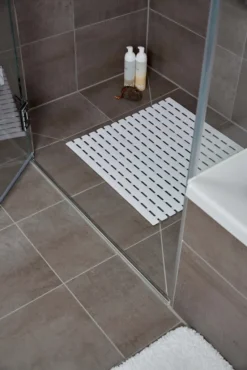 Wenko Duscheinlage Arinos Weiß -Vidaxlko Verkaufe 2b742f11e80b7dbd4947f0b25a40325d