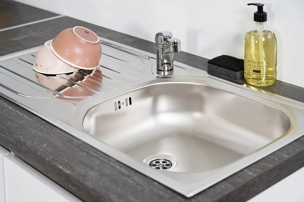 Winkelküche Küchenzeile Küche L-Form Küche Grifflos Weiß 345x172 Cm Respekta 3 Winkelküche Küchenzeile Küche L-Form Küche Grifflos Weiß 345x172 Cm Respekta – Bild 3