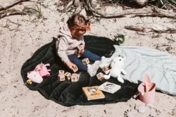 Bellochi Spielmatte Für Baby Und Kinder - Dunkelgrün - 138x120 Cm - Universal Spielteppich Zum Krabbelnlernen - Für Innen- Und Außenbereich - Weiches Veloursstoff - Blattform -Vidaxlko Verkaufe ab016067b0832b0632b3814d6441114d